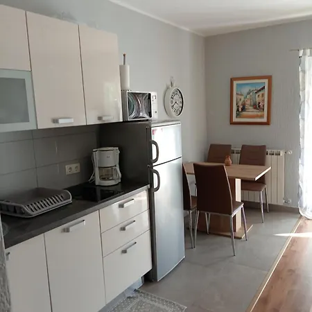 Sven-marino Apartment Porec
