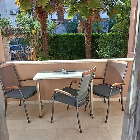 Sven-marino Apartment