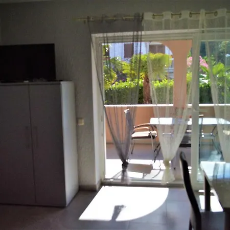 Sven-marino Apartman